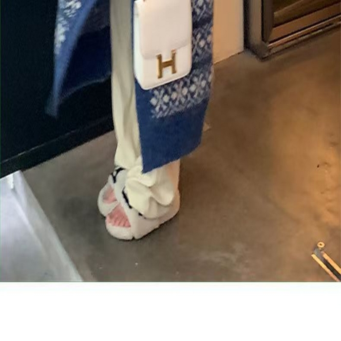 91家纺网 家纺一手货源 找家纺 （总）洛兰沙家居馆 只代发 拉风针织开衫女秋季新款慵懒风长款流苏设计感软糯时尚宽松毛衣女大衣