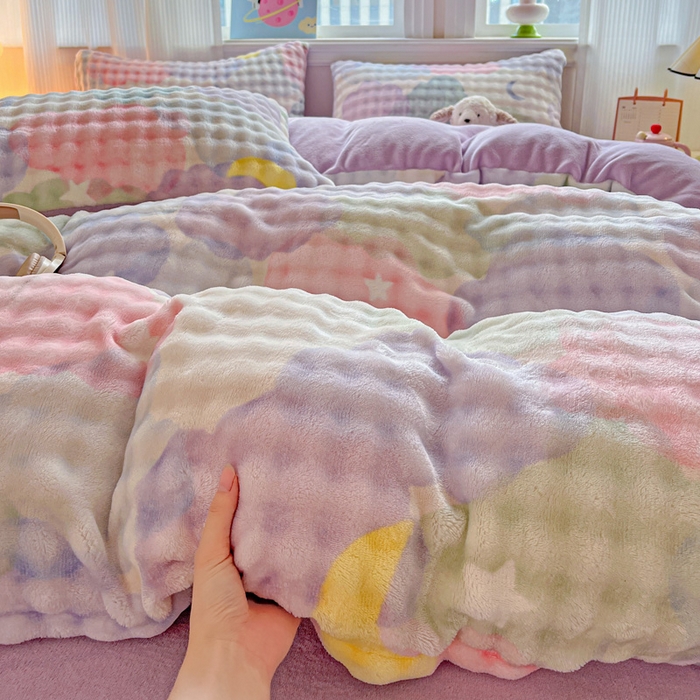 91家纺网 家纺一手货源 找家纺 一比一 2025新款亲肤舒适保暖泡泡绒牛奶绒四件套 梦幻星空