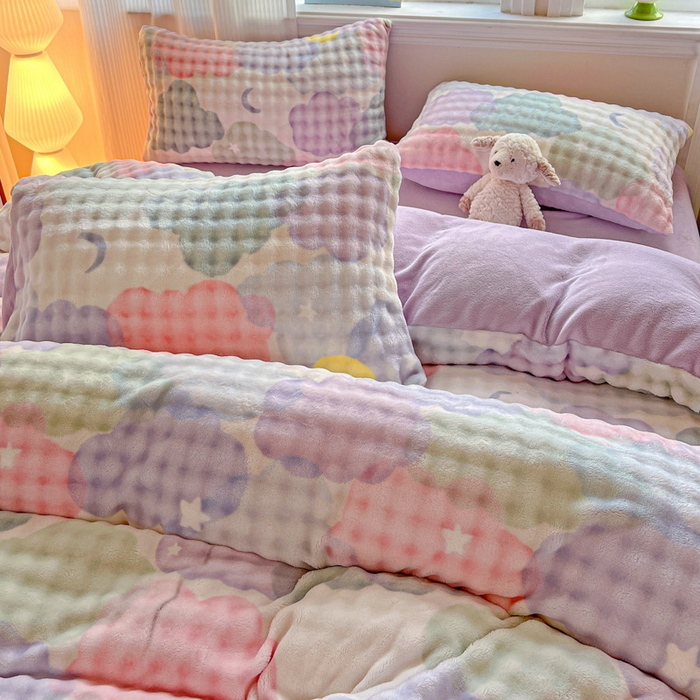 91家纺网 家纺一手货源 找家纺 一比一 2025新款亲肤舒适保暖泡泡绒牛奶绒四件套 梦幻星空