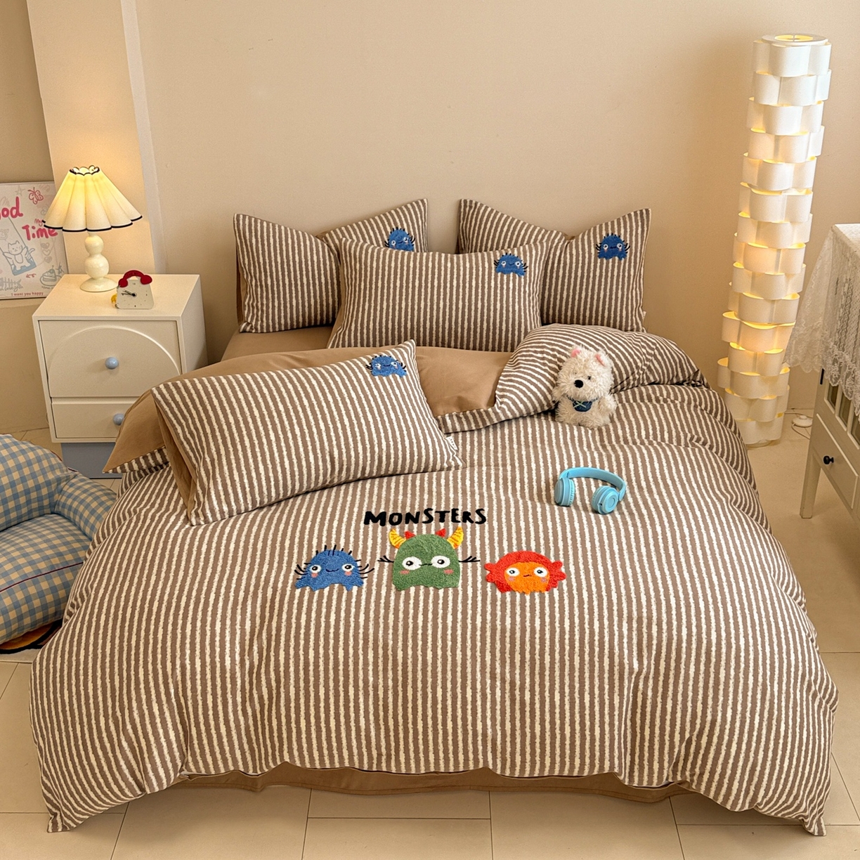 91家纺网 家纺一手货源 找家纺 简宜家居 2025新款全棉磨毛刺绣毛巾绣四件套 萌萌怪咖-咖条