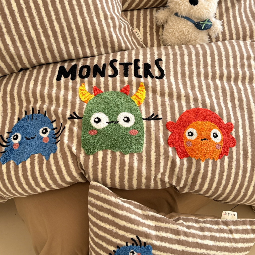 91家纺网 家纺一手货源 找家纺 简宜家居 2025新款全棉磨毛刺绣毛巾绣四件套 萌萌怪咖-咖条