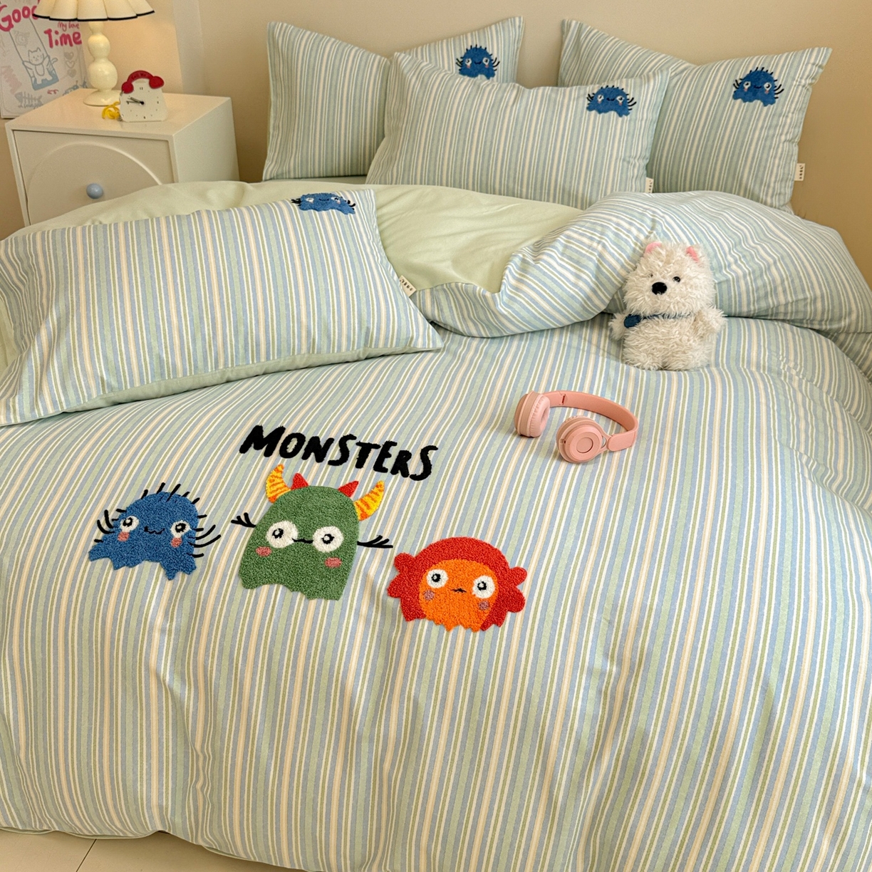 91家纺网 家纺一手货源 找家纺 简宜家居 2025新款全棉磨毛刺绣毛巾绣四件套 萌萌怪咖-蓝条