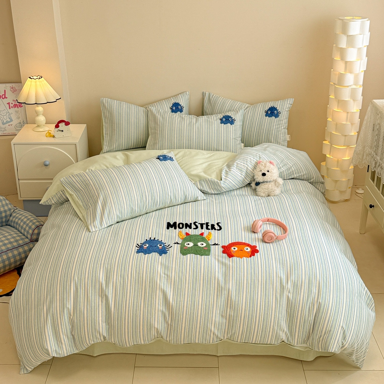 91家纺网 家纺一手货源 找家纺 简宜家居 2025新款全棉磨毛刺绣毛巾绣四件套 萌萌怪咖-蓝条