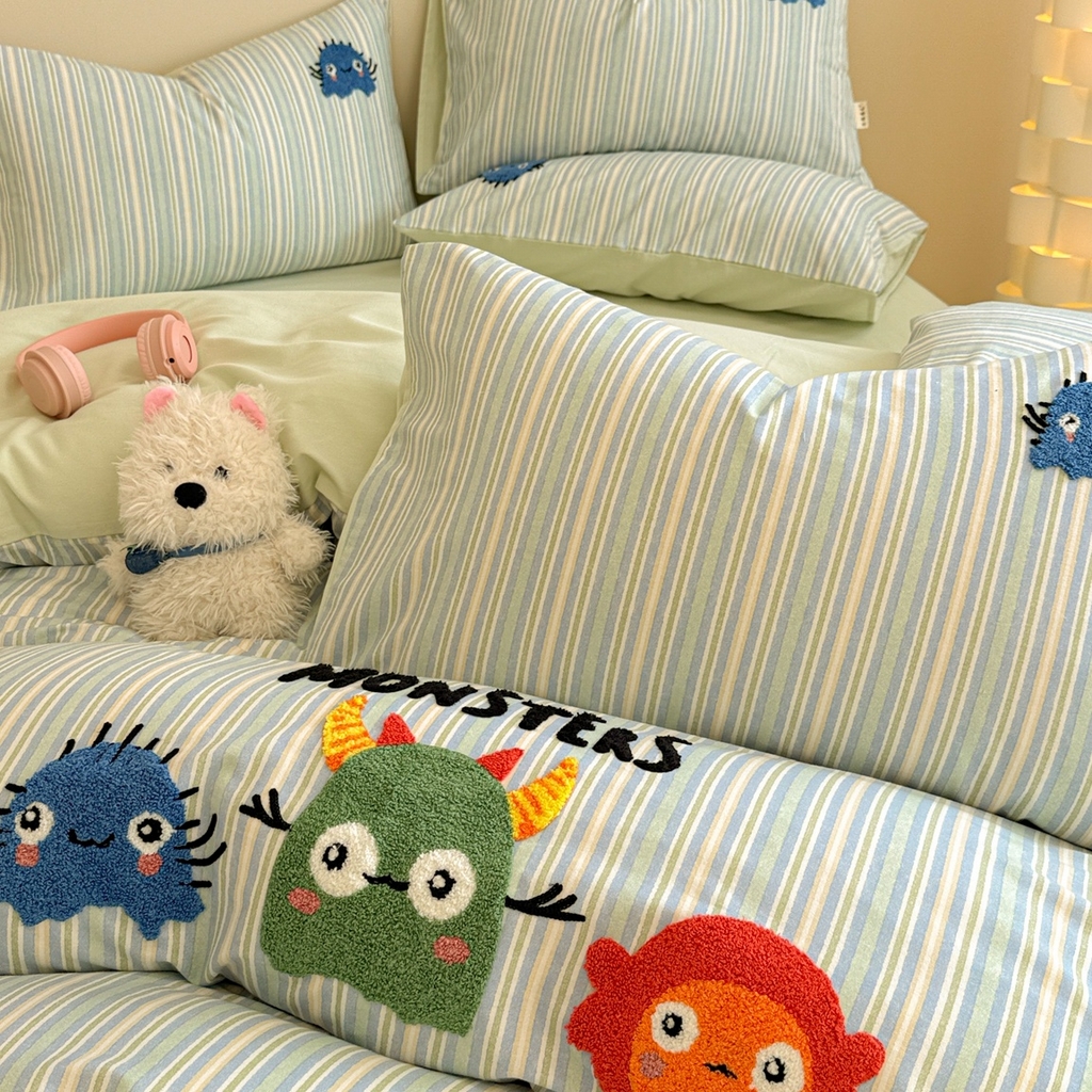 91家纺网 家纺一手货源 找家纺 简宜家居 2025新款全棉磨毛刺绣毛巾绣四件套 萌萌怪咖-蓝条