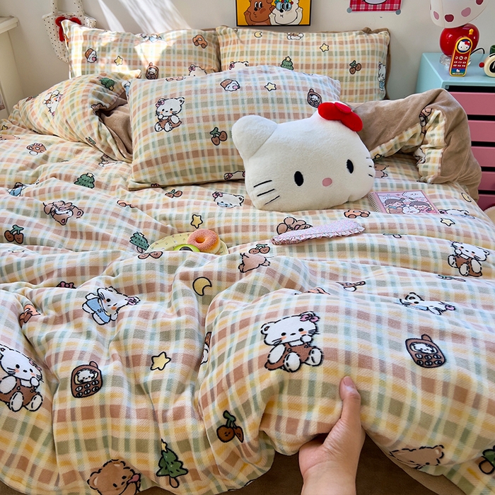 91家纺网 家纺一手货源 找家纺 原素 2025秋冬少女心印花A类200克双拼加厚牛奶绒四件套 格纹猫咪酱