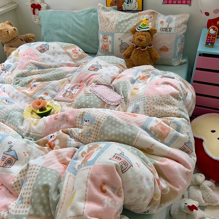 91家纺网 家纺一手货源 找家纺 原素 2025秋冬少女心印花A类200克双拼加厚牛奶绒四件套 考拉的家