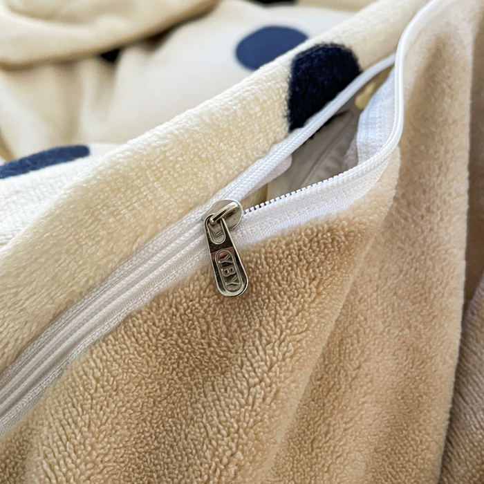 91家纺网 家纺一手货源 找家纺 一比一  2025新款双面牛奶绒四件套 黑糖珍珠