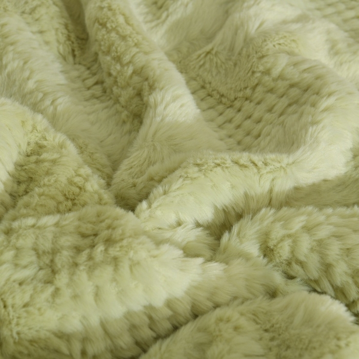 91家纺网 家纺一手货源 找家纺 优家居 2025新款加厚兔毛绒四件套 水波兔-绿