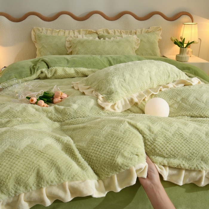 91家纺网 家纺一手货源 找家纺 优家居 2025新款加厚兔毛绒四件套 水波兔-绿