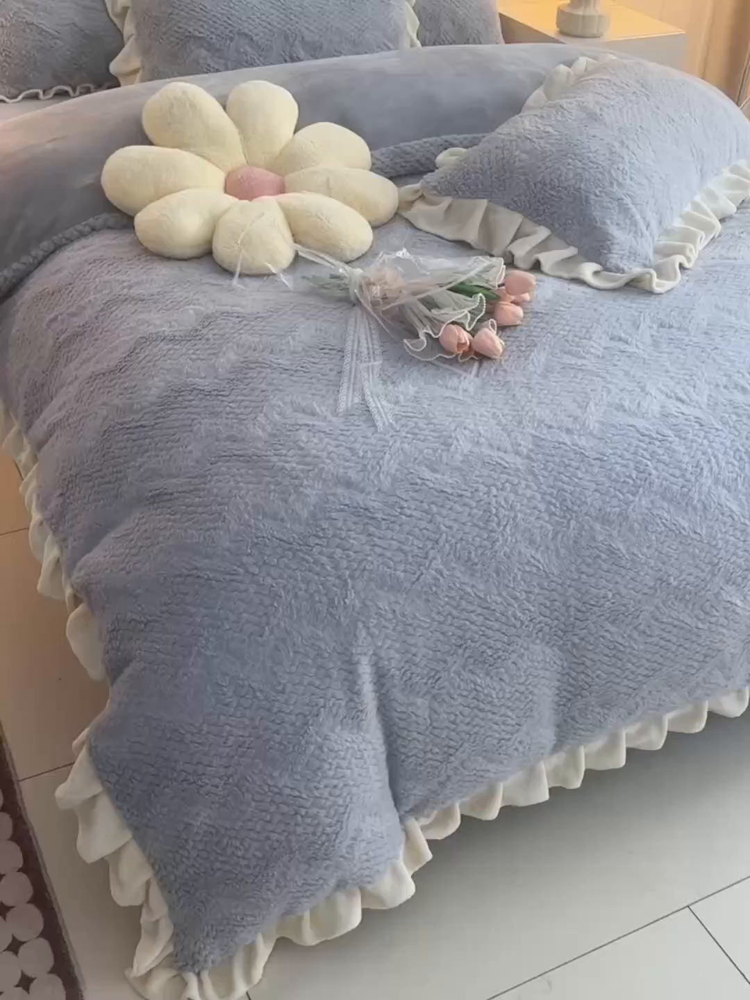 91家纺网 家纺一手货源 找家纺 优家居 2025新款加厚兔毛绒四件套 水波兔-灰