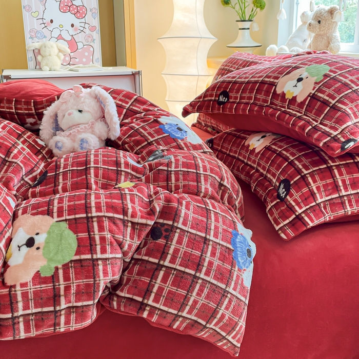 91家纺网 家纺一手货源 找家纺 一比一  2026新款双面牛奶绒四件套 圣诞汪