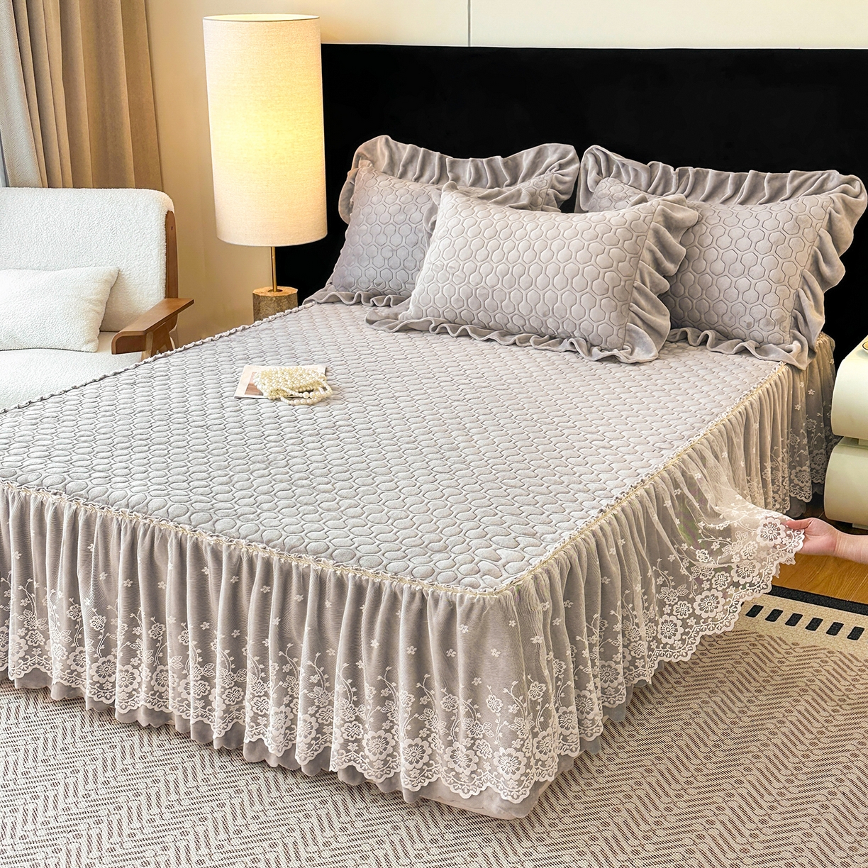 民新家纺 2025新款牛奶绒夹棉床裙三件套 浪漫时光-灰