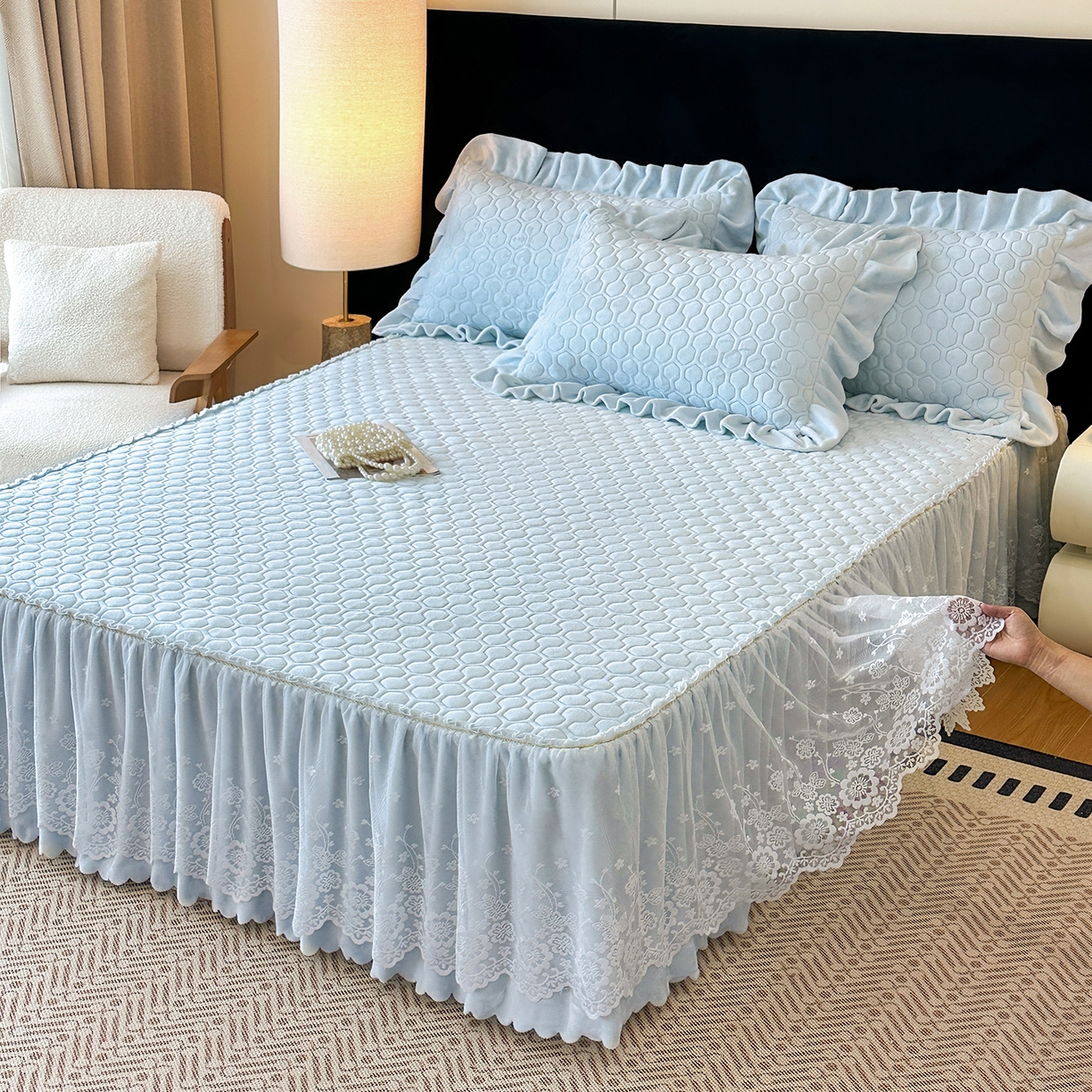 民新家纺 2025新款牛奶绒夹棉床裙三件套 浪漫时光-浅蓝