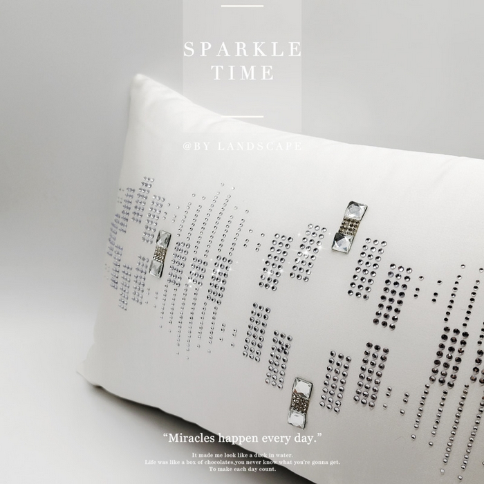 91家纺网 家纺一手货源 找家纺 澜屿 新款几何钻小抱枕装饰枕腰枕枕芯 白色