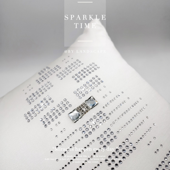 91家纺网 家纺一手货源 找家纺 （总）澜屿 新款几何钻小抱枕装饰枕腰枕枕芯