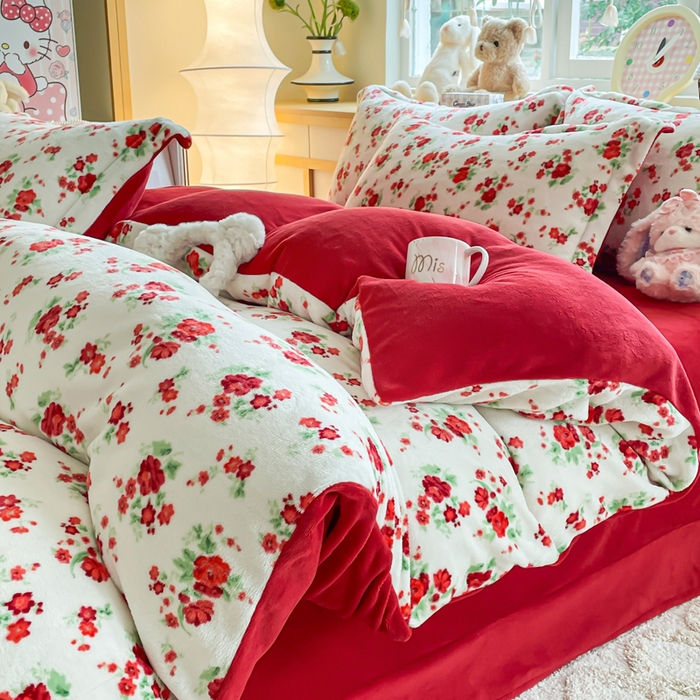 91家纺网 家纺一手货源 找家纺 （总）一比一  2025新款双面牛奶绒四件套