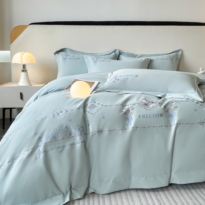 91家纺网 家纺一手货源 找家纺 桃园 新款纯棉全棉长绒棉磨毛四件套不掉毛高端礼盒-马赛系列（包含买家秀） 马赛 飘蓝