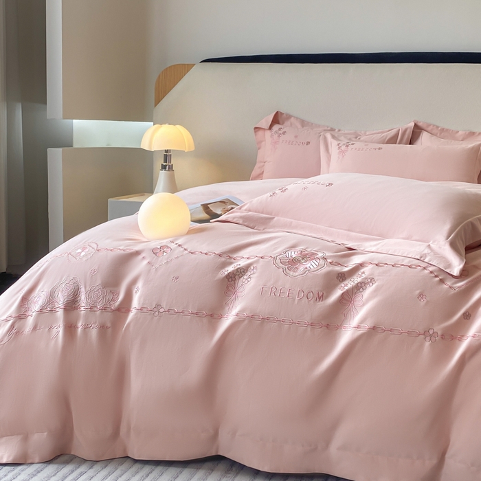 91家纺网 家纺一手货源 找家纺 桃园 新款纯棉全棉长绒棉磨毛四件套不掉毛高端礼盒-马赛系列（包含买家秀） 马赛 轻奢粉