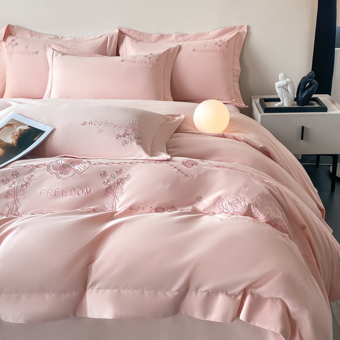 91家纺网 家纺一手货源 找家纺 桃园 新款纯棉全棉长绒棉磨毛四件套不掉毛高端礼盒-马赛系列（包含买家秀） 马赛 轻奢粉