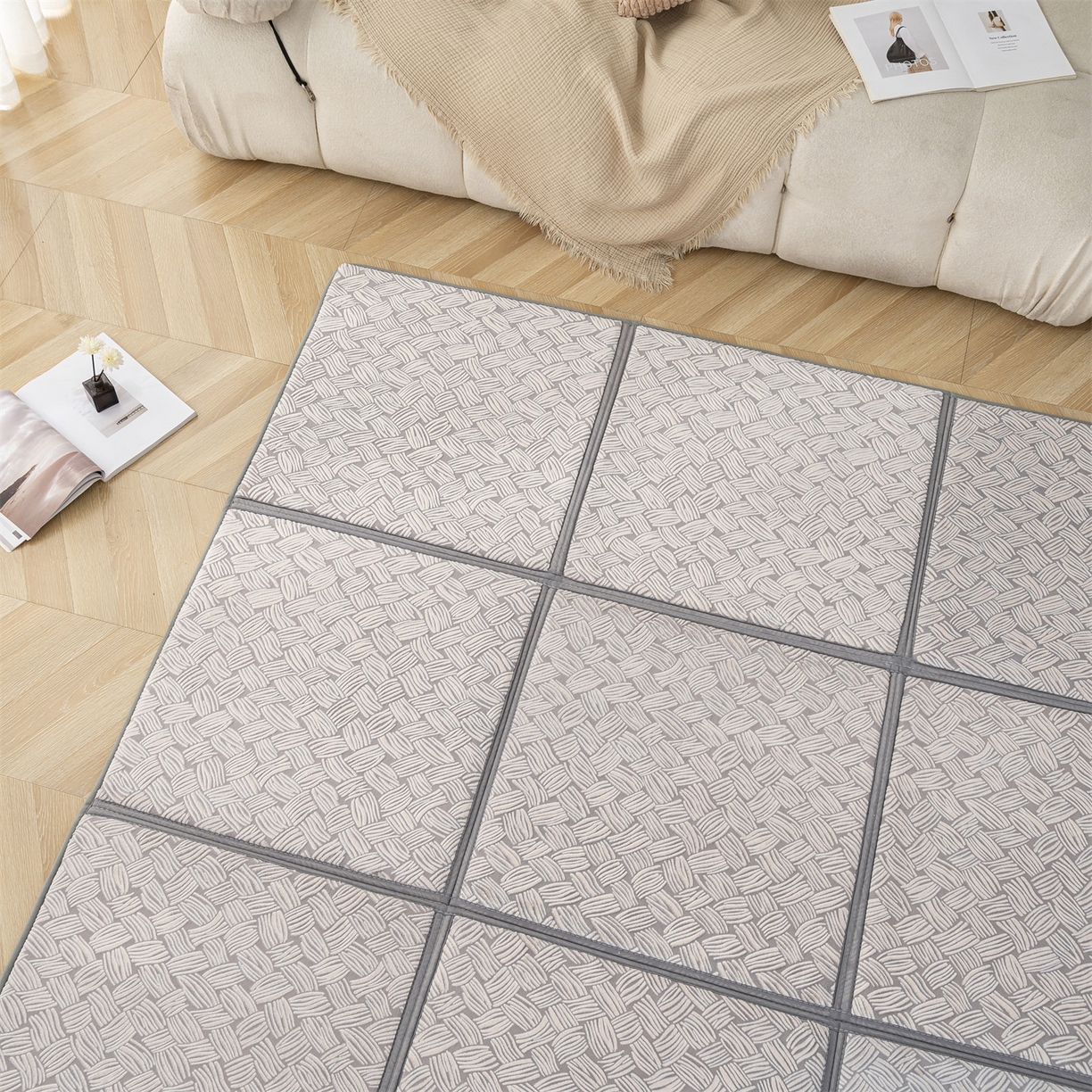 91家纺网 家纺一手货源 找家纺 新太阳蚊帐 2025新款云棉绒雕花可折叠地垫垫子 素格雅垫