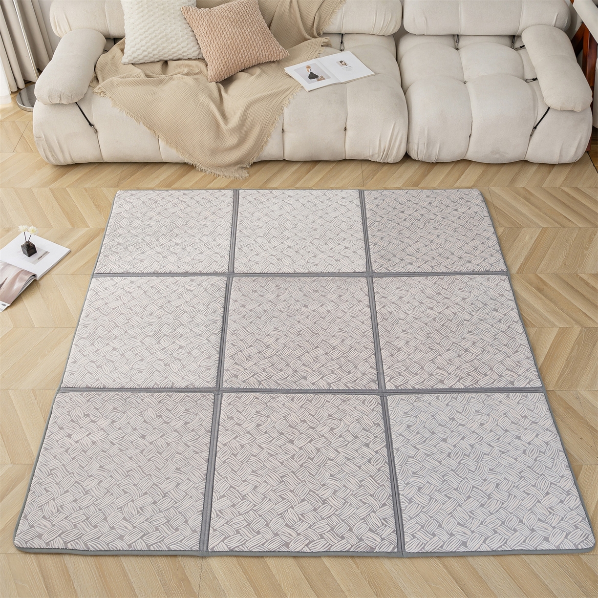 91家纺网 家纺一手货源 找家纺 新太阳蚊帐 2025新款云棉绒雕花可折叠地垫垫子 素格雅垫