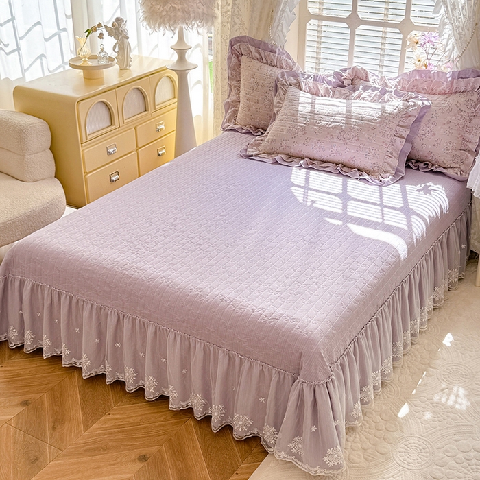 91家纺网 家纺一手货源 找家纺 梦纤绒 2025秋冬新款ins风小清新AB版法式云朵绒木棉皱皱纱床盖款四件套 紫韵