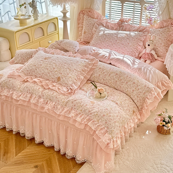 91家纺网 家纺一手货源 找家纺 梦纤绒 2025秋冬新款ins风小清新AB版法式云朵绒木棉皱皱纱床盖款四件套 莫奈-粉