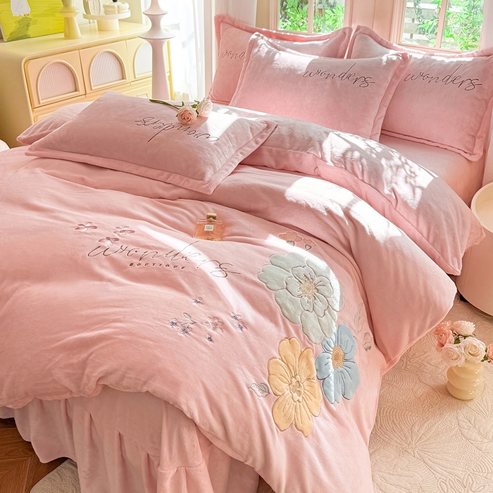 91家纺网 家纺一手货源 找家纺 （总）梦纤绒 2025秋冬新款8斤220g全消光牛奶绒系列四件套-梦境