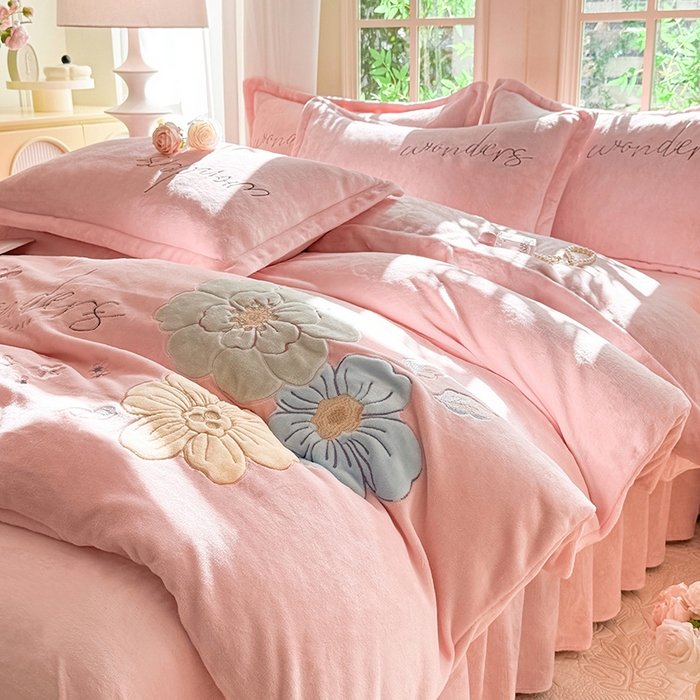 91家纺网 家纺一手货源 找家纺 （总）梦纤绒 2025秋冬新款8斤220g全消光牛奶绒系列四件套-梦境