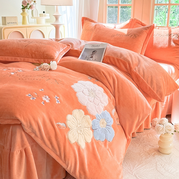 91家纺网 家纺一手货源 找家纺 梦纤绒 2025秋冬新款8斤220g全消光牛奶绒系列四件套-梦境 梦境--艾玛橙