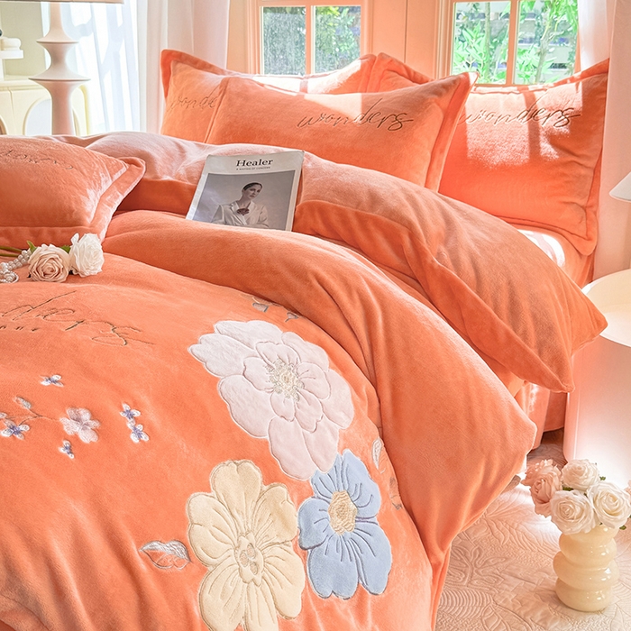 91家纺网 家纺一手货源 找家纺 梦纤绒 2025秋冬新款8斤220g全消光牛奶绒系列四件套-梦境 梦境--艾玛橙