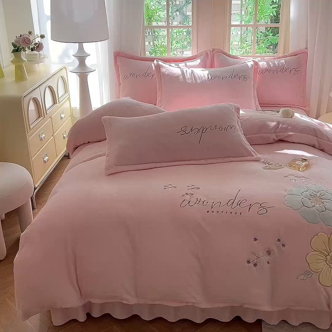 91家纺网 家纺一手货源 找家纺 （总）梦纤绒 2025秋冬新款8斤220g全消光牛奶绒系列四件套-梦境