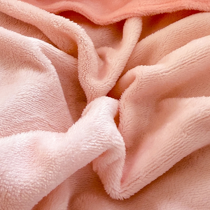 91家纺网 家纺一手货源 找家纺 梦纤绒 2025秋冬新款230g高克重韩版立体盘花牛奶蚕丝绒绣花四件套-洛丽塔 洛丽塔-珍珠粉