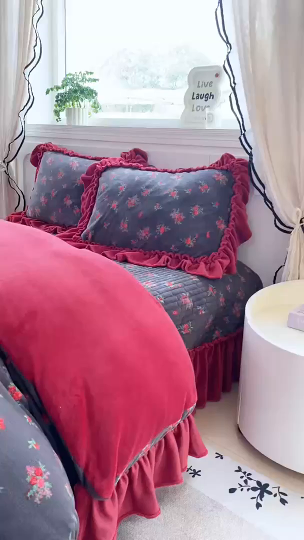 91家纺网 家纺一手货源 找家纺 （总）大麦家纺 2025新款高克重牛奶绒花边床盖四件套