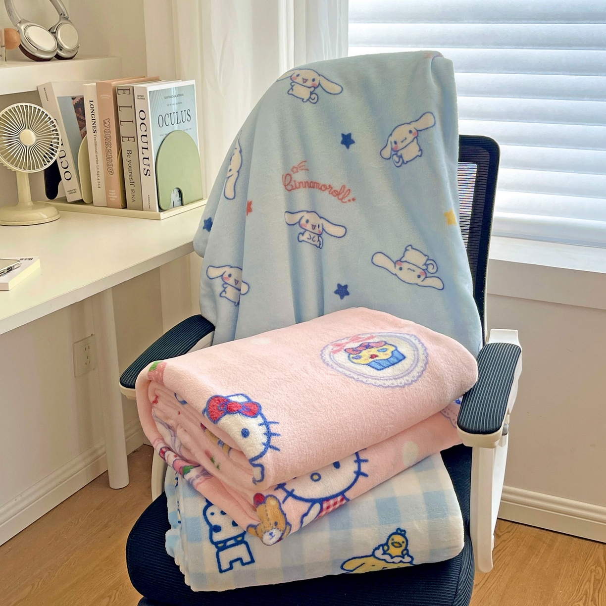 91家纺网 家纺一手货源 找家纺 耀悦家纺 2025秋冬新款正版授权三丽鸥高克重卡通牛奶绒毛毯多功能毯子盖毯 组合