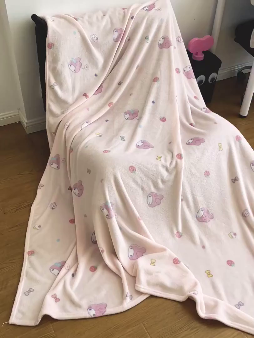 91家纺网 家纺一手货源 找家纺 耀悦家纺 2025秋冬新款正版授权三丽鸥高克重卡通牛奶绒毛毯多功能毯子盖毯 可可美乐蒂