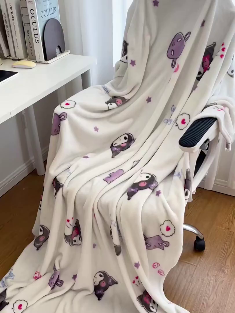 91家纺网 家纺一手货源 找家纺 耀悦家纺 2025秋冬新款正版授权三丽鸥高克重卡通牛奶绒毛毯多功能毯子盖毯 快乐心情库洛米