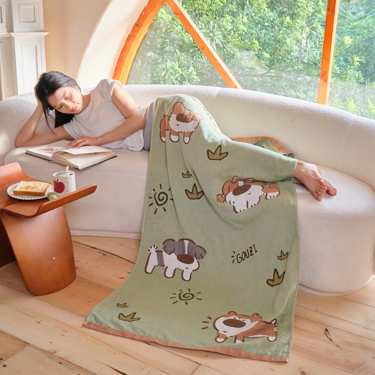 91家纺网 家纺一手货源 找家纺 沐瑟家纺 2025新款卡通A类全棉四层纱布浴巾加大毛巾-第一组 绿地狗 80*160cm