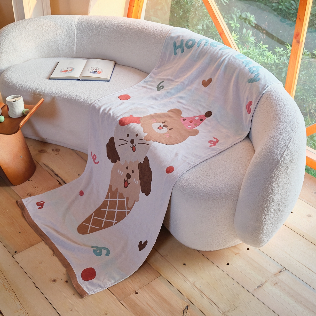 91家纺网 家纺一手货源 找家纺 沐瑟家纺 2025新款卡通A类全棉四层纱布浴巾加大毛巾-第一组 甜蜜宝贝 80*160cm