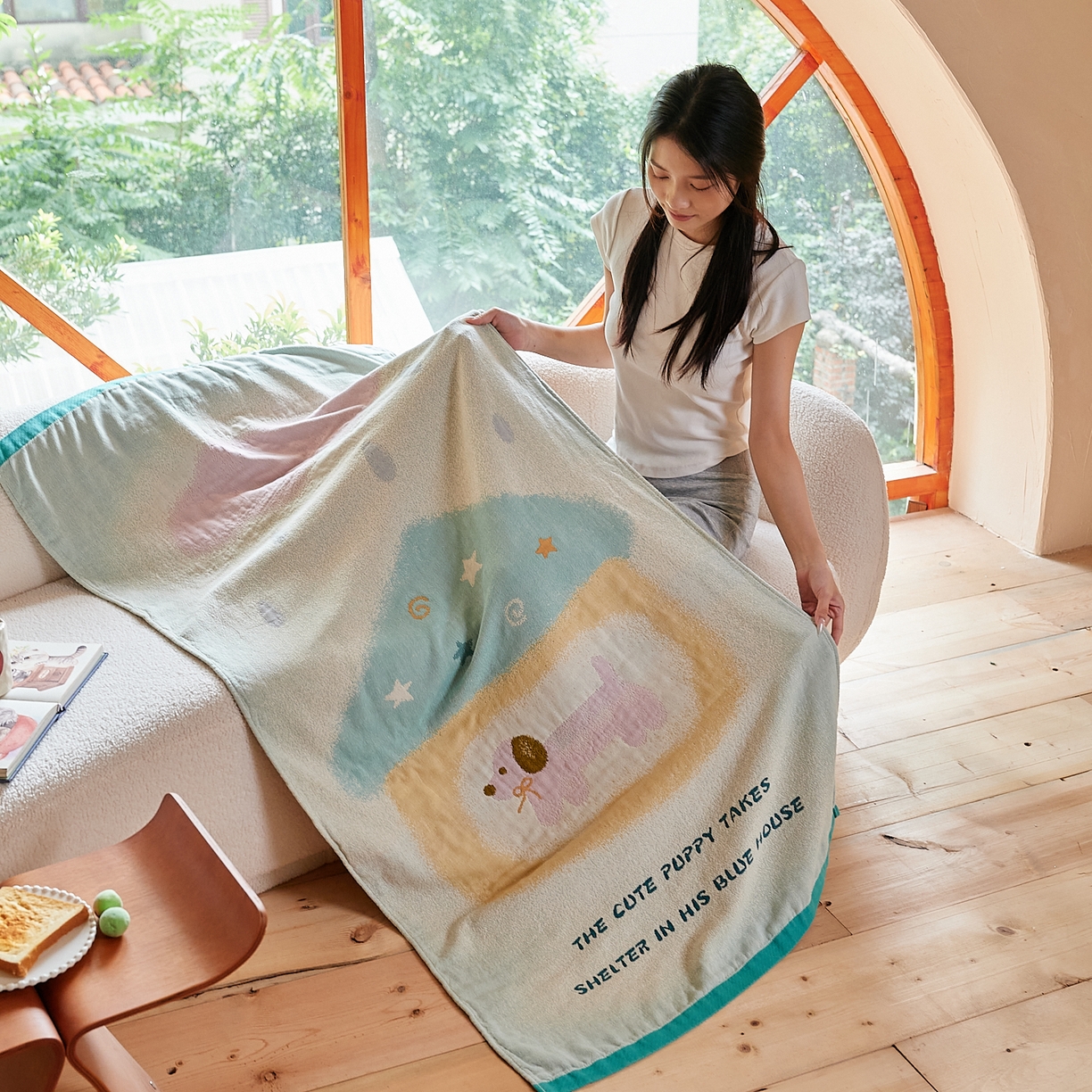 91家纺网 家纺一手货源 找家纺 沐瑟家纺 2025新款卡通A类全棉四层纱布浴巾加大毛巾-第一组 蓝色小屋 80*160cm