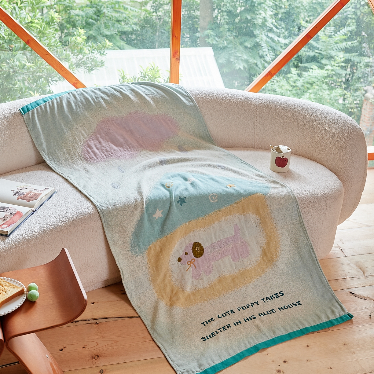 91家纺网 家纺一手货源 找家纺 沐瑟家纺 2025新款卡通A类全棉四层纱布浴巾加大毛巾-第一组 蓝色小屋 80*160cm