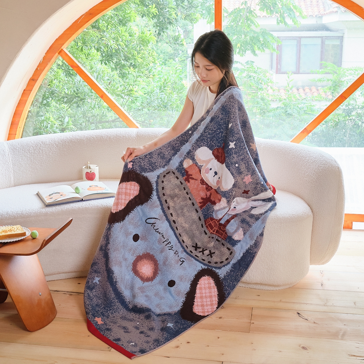 91家纺网 家纺一手货源 找家纺 沐瑟家纺 2025新款卡通A类全棉四层纱布浴巾加大毛巾-第一组 小熊包包 80*160cm