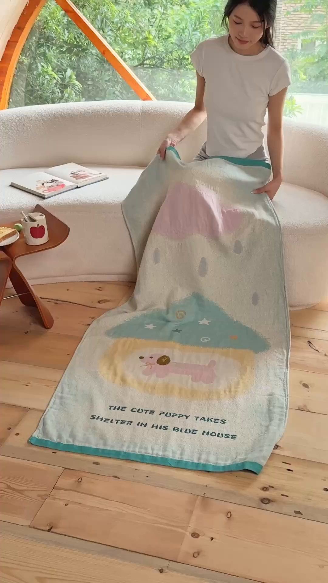 91家纺网 家纺一手货源 找家纺 沐瑟家纺 2025新款卡通A类全棉四层纱布浴巾加大毛巾-第一组 蓝色小屋 80*160cm