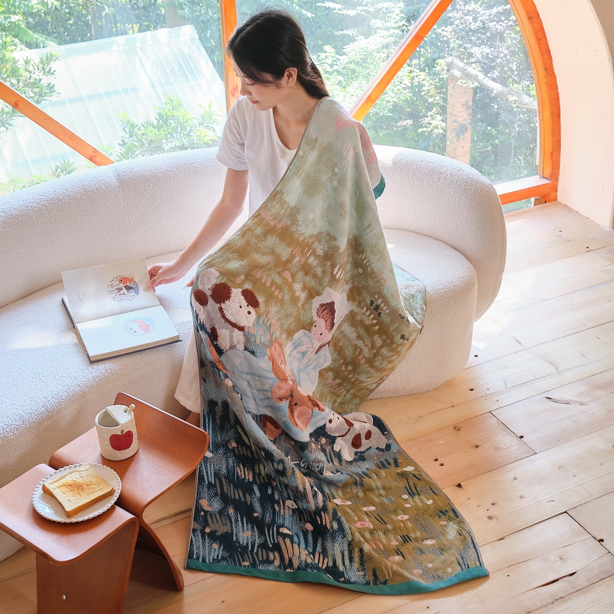 91家纺网 家纺一手货源 找家纺 沐瑟家纺 2025新款卡通A类全棉四层纱布浴巾加大毛巾-第一组 花丛女孩 80*160cm