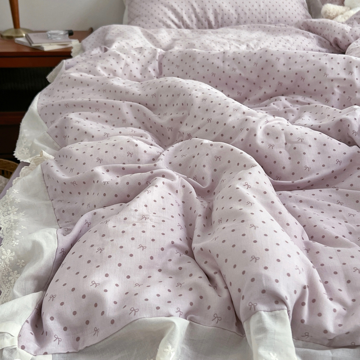 91家纺网 家纺一手货源 找家纺 （总）荣轩 2025新款全棉纯棉双层纱法式大花边工艺款四件套（铺床版）