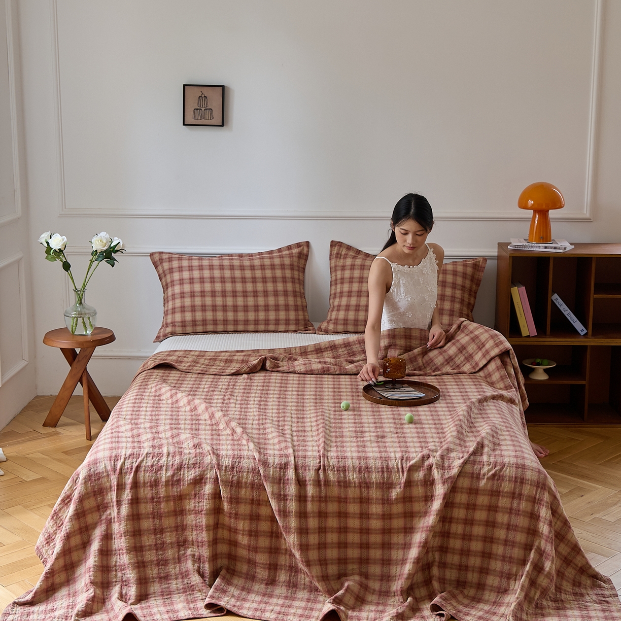 91家纺网 家纺一手货源 找家纺 沐瑟家纺 2025新款亲肤舒适色织提花纱布床盖三件套盖毯毯子-赫本系列 赫本-乌梅粉