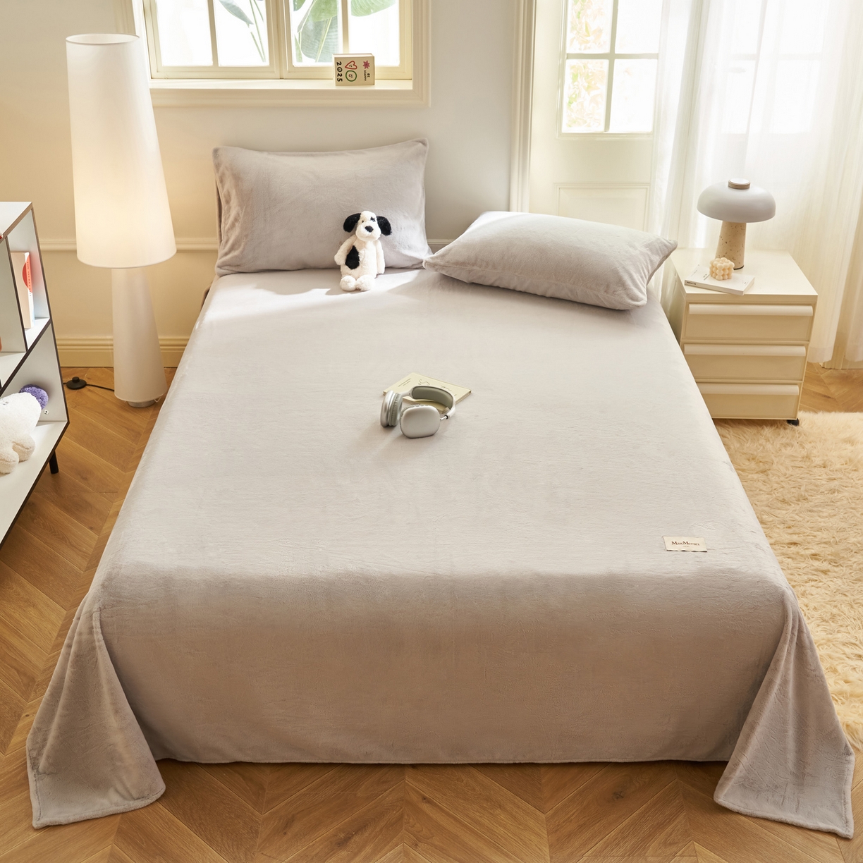 91家纺网 家纺一手货源 找家纺 晨曦家纺 2025新款加厚牛奶绒床单单件法兰绒宝宝绒 MAX-浅灰