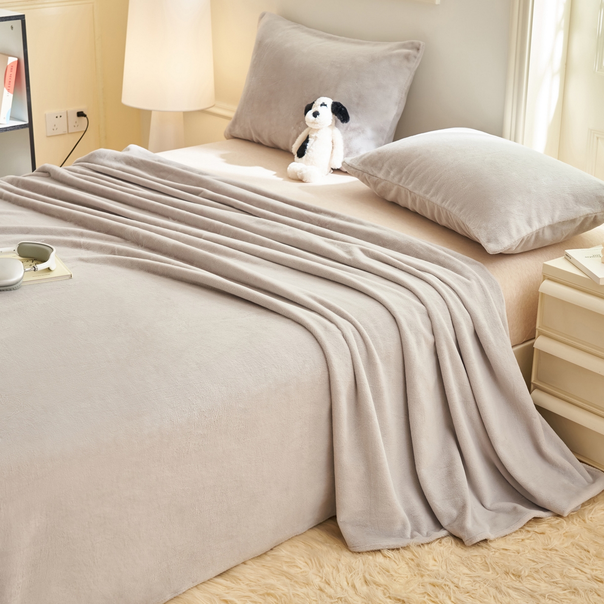 91家纺网 家纺一手货源 找家纺 晨曦家纺 2025新款加厚牛奶绒床单单件法兰绒宝宝绒 MAX-浅灰