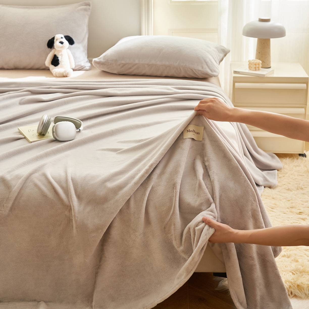 91家纺网 家纺一手货源 找家纺 晨曦家纺 2025新款加厚牛奶绒床单单件法兰绒宝宝绒 MAX-浅灰