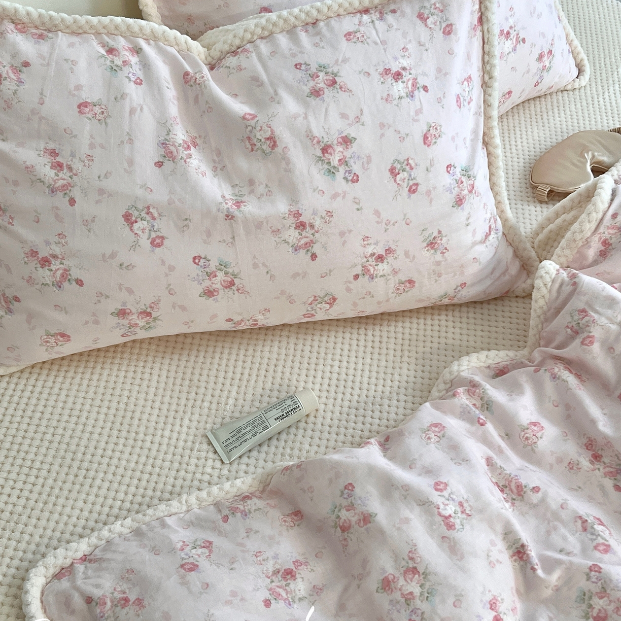 91家纺网 家纺一手货源 找家纺 （总）荣轩家居 2025新款秋冬必备新品棉加绒宝宝绒工艺款四件套（铺床版）